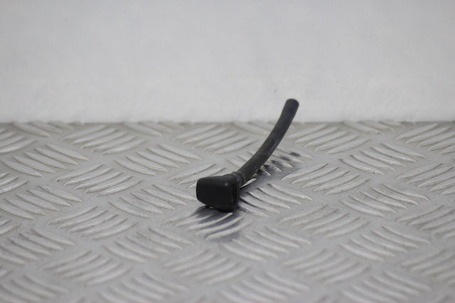 Hyundai i20 Windscreen Washer Jet Passengers Side (2023) - Part photo
