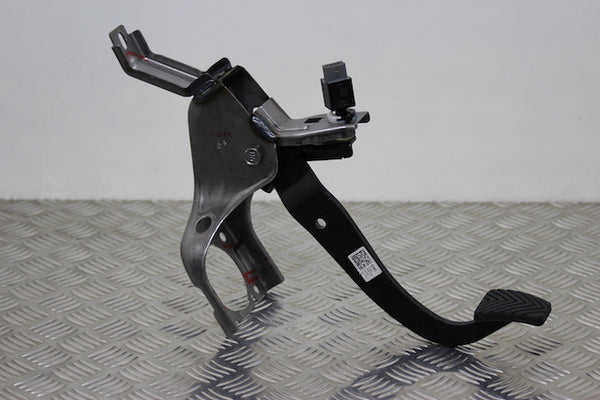 Hyundai i30 Brake Pedal (2019) - 1