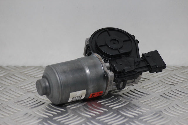 Kia Sportage Wiper Motor Front (2022) genuine OEM used part - CarBreakers.ie
