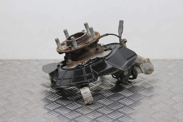 Kia Sportage Stub Axle with Hub and Bearing Front Passengers Side (2022)