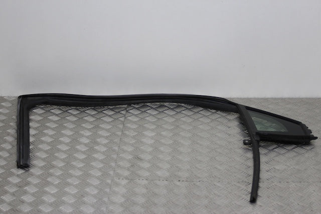 Kia Sportage Door Quarter Window Glass Front Drivers Side (2022)