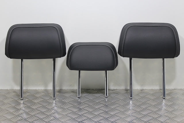 Kia Sportage Headrest Rear x3 (2022)