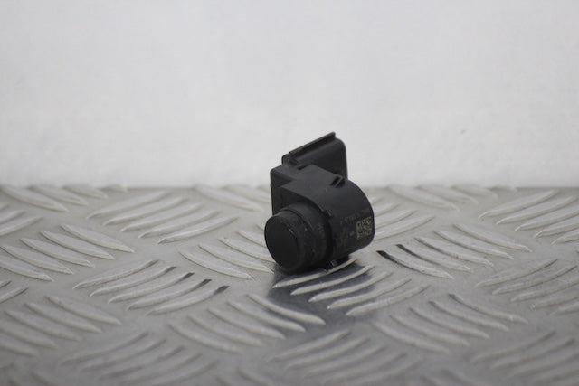 Kia Sportage Parking Sensor Rear Drivers Side (2022)