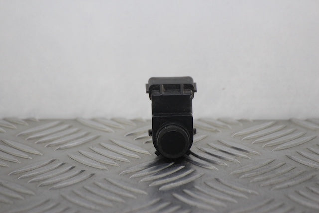 Kia Sportage Parking Sensor Rear Centre Passengers Side (2022)