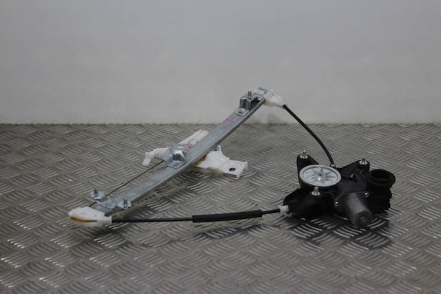 Toyota Yaris Window Regulator Rear Drivers Side