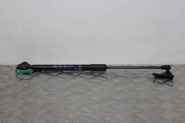 Toyota Yaris Tailgate Strut Passengers Side