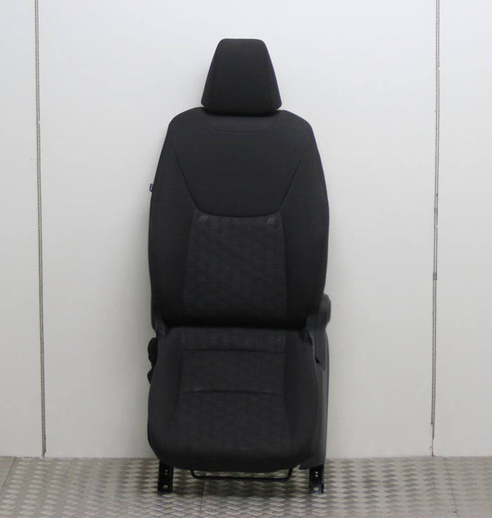 Toyota Yaris Seat Front Passengers Side