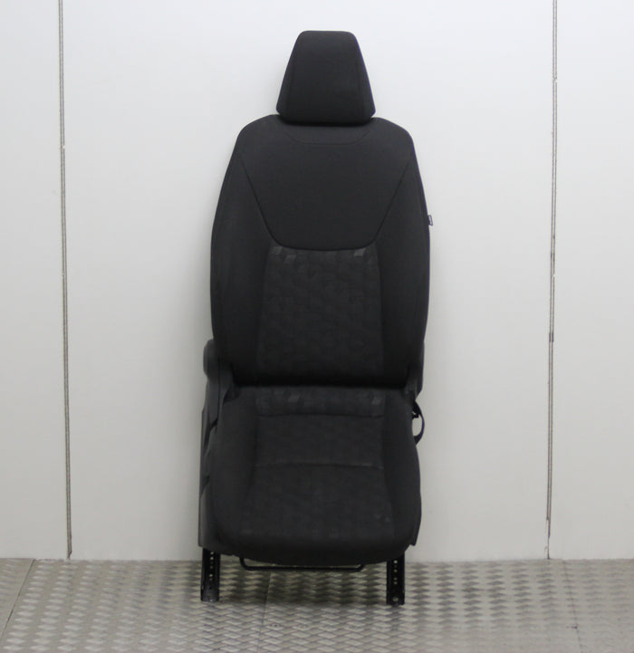 Toyota Yaris Seat Front Drivers Side