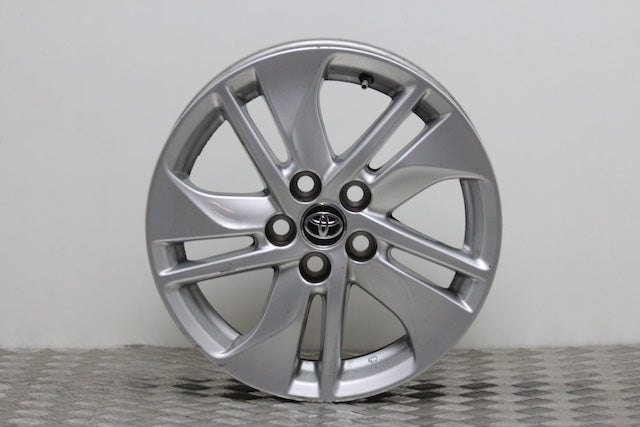 Toyota Yaris Wheel Front Passengers Side