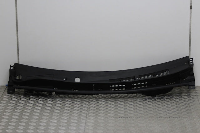 Toyota Yaris Windscreen Panel