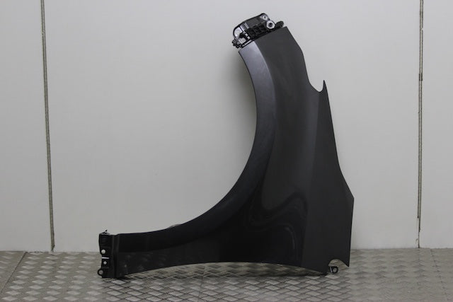 Toyota Yaris Wing Passengers Side