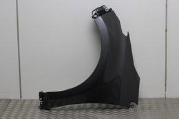 Toyota Yaris Wing Passengers Side
