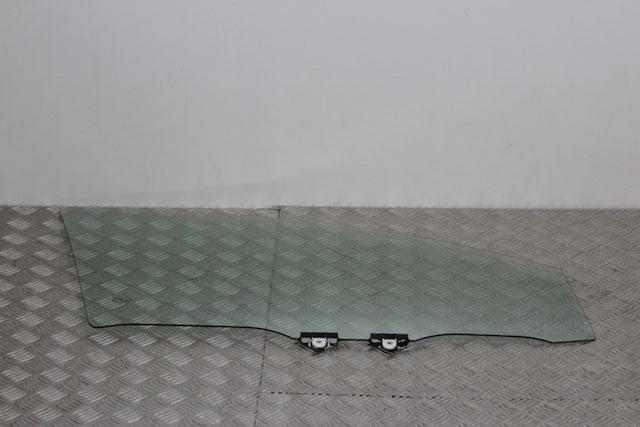 Toyota Yaris Door Window Glass Front Drivers Side