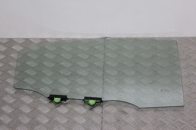 Toyota Yaris Door Window Glass Rear Passengers Side