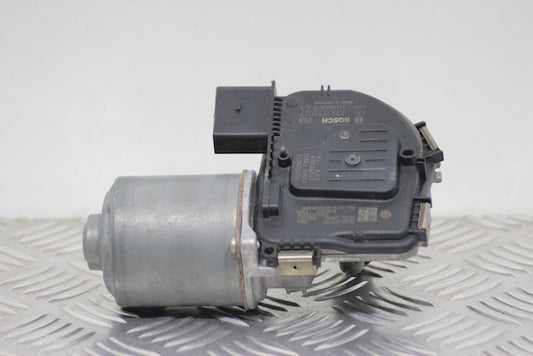 Volkswagen Golf Wiper Motor Front