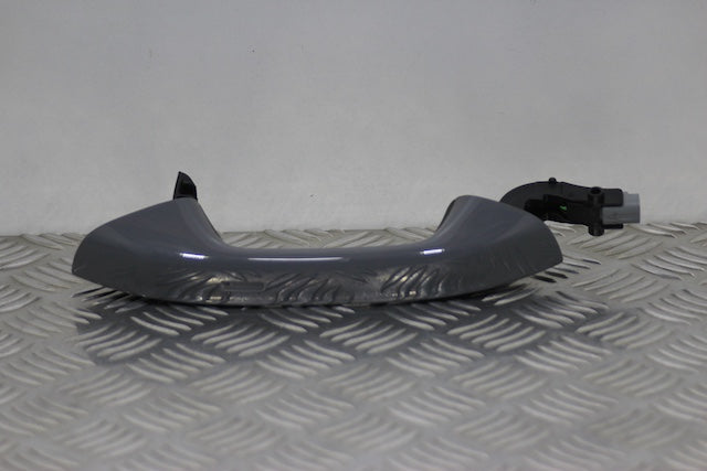 Volkswagen Golf Door Handle Outer Front Passengers Side