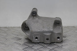 Volkswagen Golf Gearbox Mounting Support Bracket