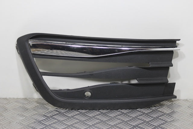 Volkswagen Golf Fog Lamp Insert Front Passengers Side