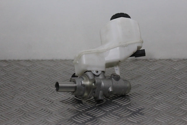 Volkswagen Golf Brake Master Cylinder (2022)