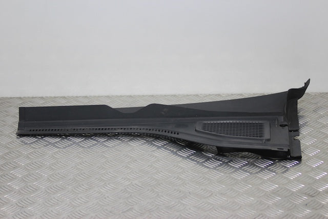 Volkswagen Golf Windscreen Panel Passengers Side