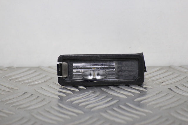 Volkswagen Golf Number Plate Light Passengers Side