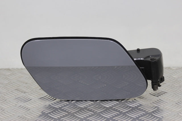 Volkswagen Golf Fuel Cap Cover (2022)