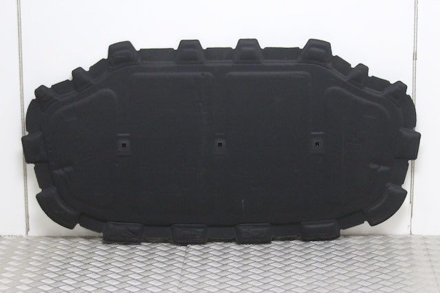 Volkswagen Golf Bonnet Insulation (2022)
