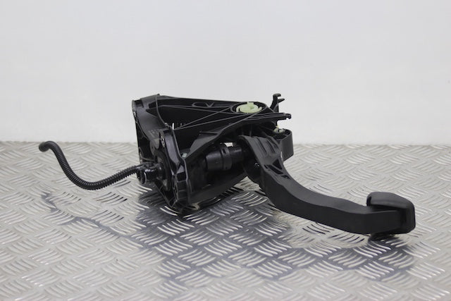 Volkswagen Golf Clutch Pedal