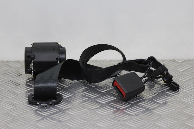 Volkswagen Golf Seat Belt Buckle Lock Rear Drivers Side