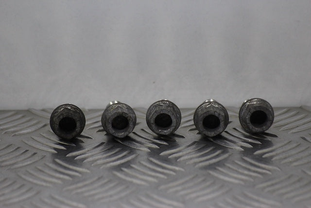 Volkswagen Golf Wheel Nuts (2022)