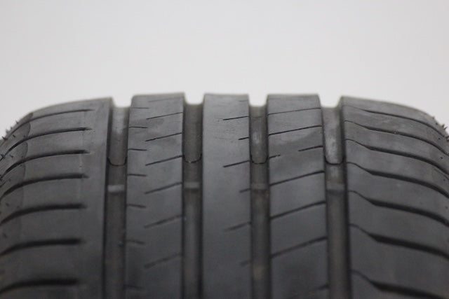 Volkswagen Golf Tyre Front Passengers Side