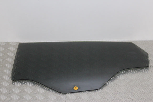 Ford Fiesta Door Window Glass Rear Passengers Side 