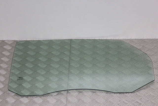 Ford Focus Door Window Glass Rear Passengers Side 