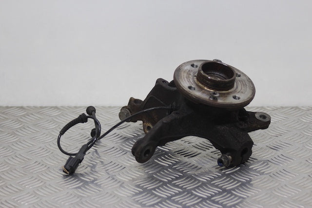 Dacia Jogger Stub Axle with Hub and Bearing Front Drivers Side