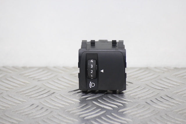 Dacia Jogger Headlamp Height Adjuster