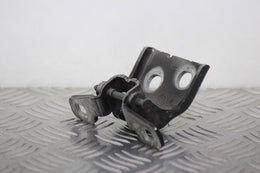 Dacia Jogger Door Hinge Bottom Front Passengers Side