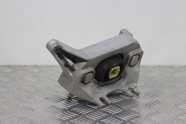 Dacia Sandero Gearbox Mounting