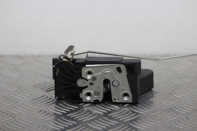 Dacia Sandero Door Lock Mechanism Front Passengers Side