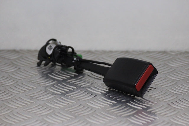 Dacia Sandero Seat Belt Buckle Lock Front Drivers Side