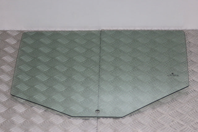 Skoda Fabia Door Window Glass Rear Passengers Side 
