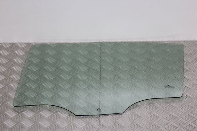 Skoda Octavia Door Window Glass Rear Passengers Side 