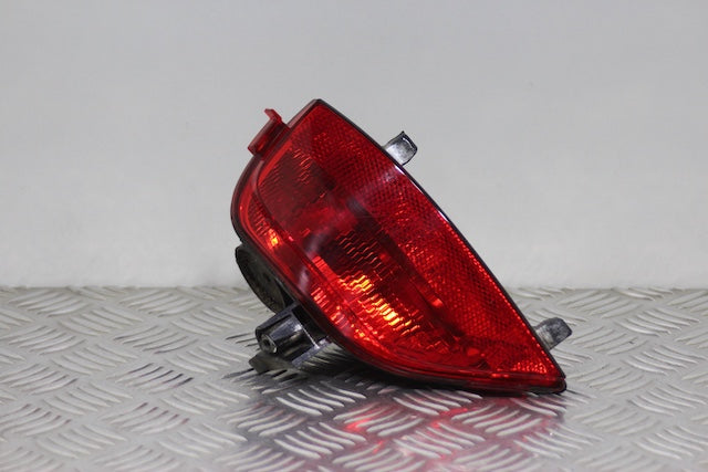 Dacia Sandero Reflector Rear Passenger Side