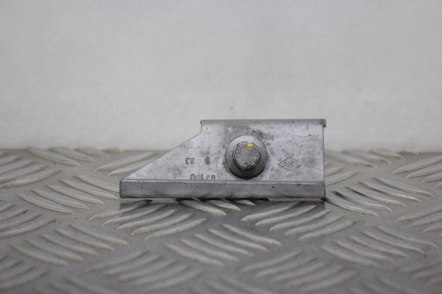 Dacia Sandero Battery Clamp