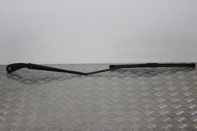 Dacia Sandero Wiper Front Passengers Side