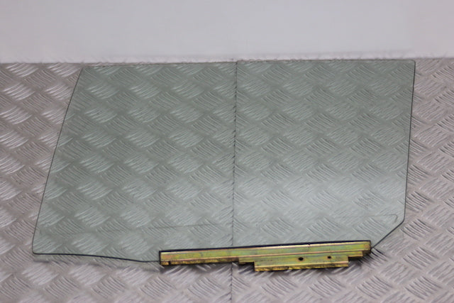 Toyota Starlet Door Window Glass Rear Passengers Side 
