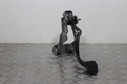Dacia Sandero Clutch Pedal