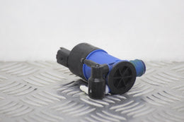 Dacia Sandero Windscreen Wash Water Bottle Motor