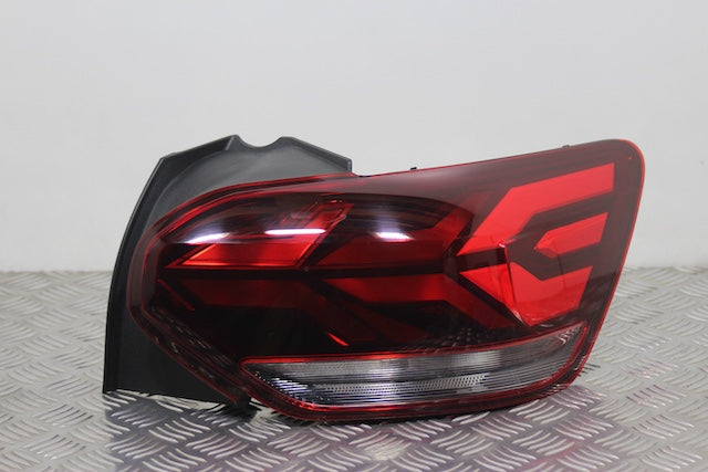 Dacia Sandero Tail Light Lamp Drivers Side