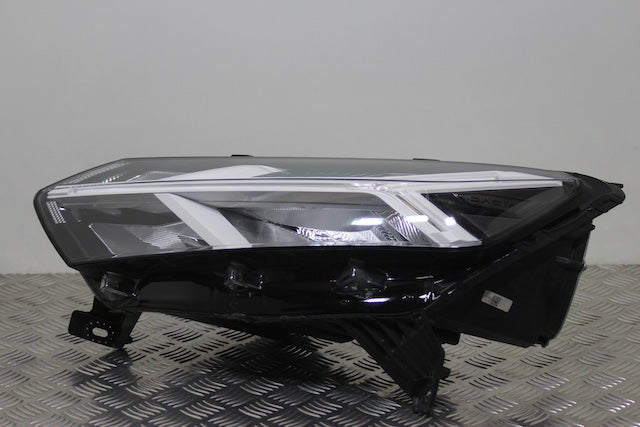 Dacia Sandero Headlamp Passengers Side