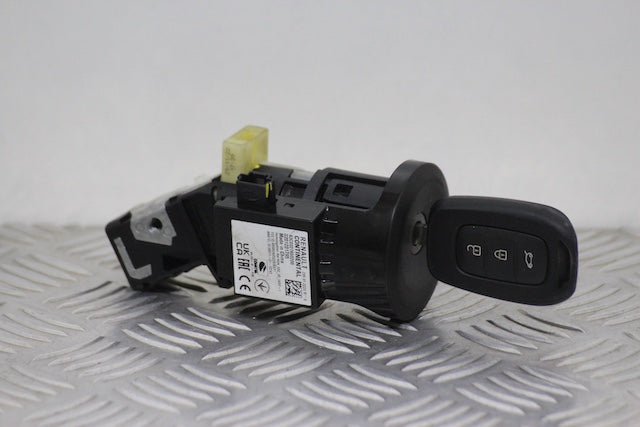 Dacia Sandero Ignition Switch with Key